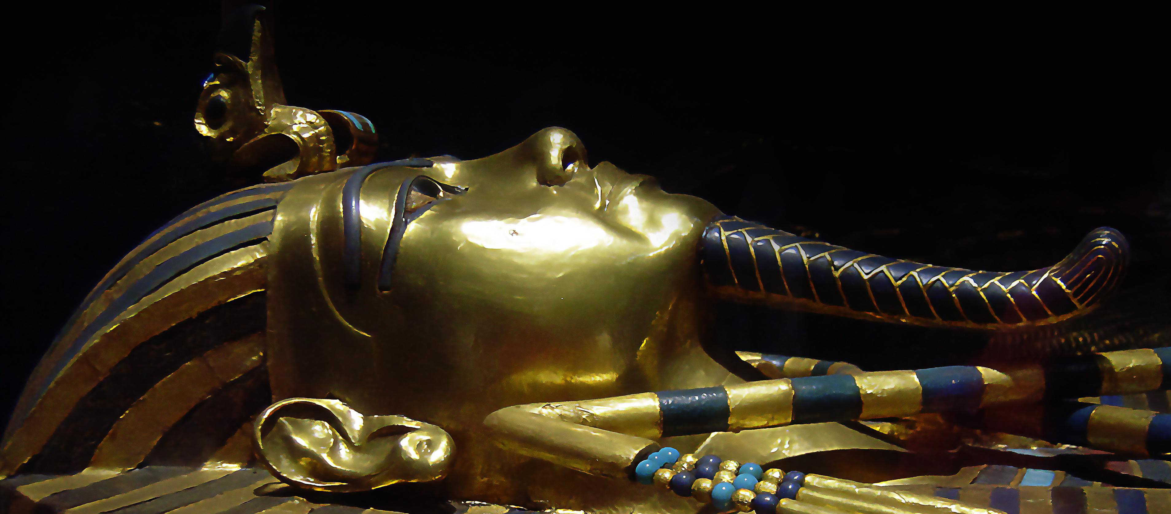 La barba del faraone Tutankhamon