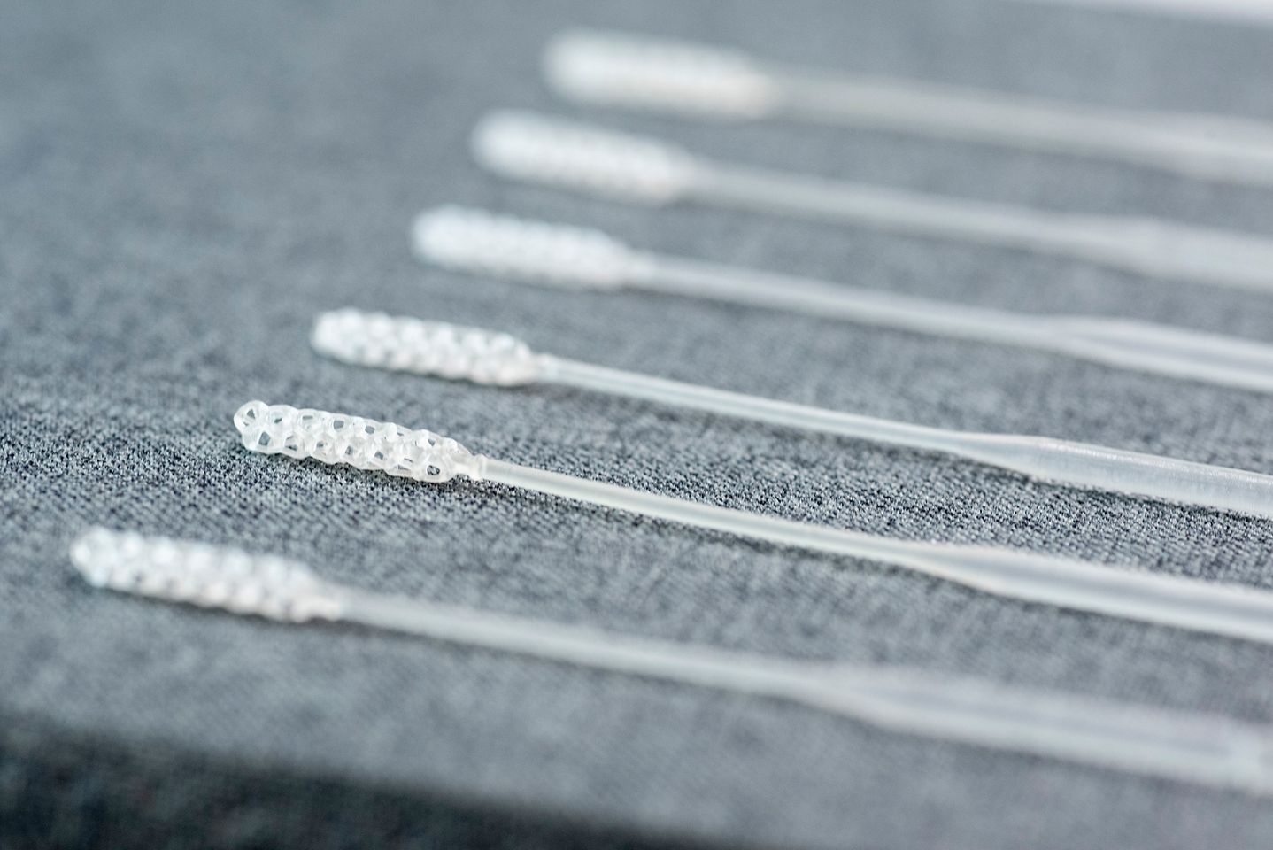 Collaboration between Henkel and Origin: 3D printed NP swabs showing the detailed lattice structure