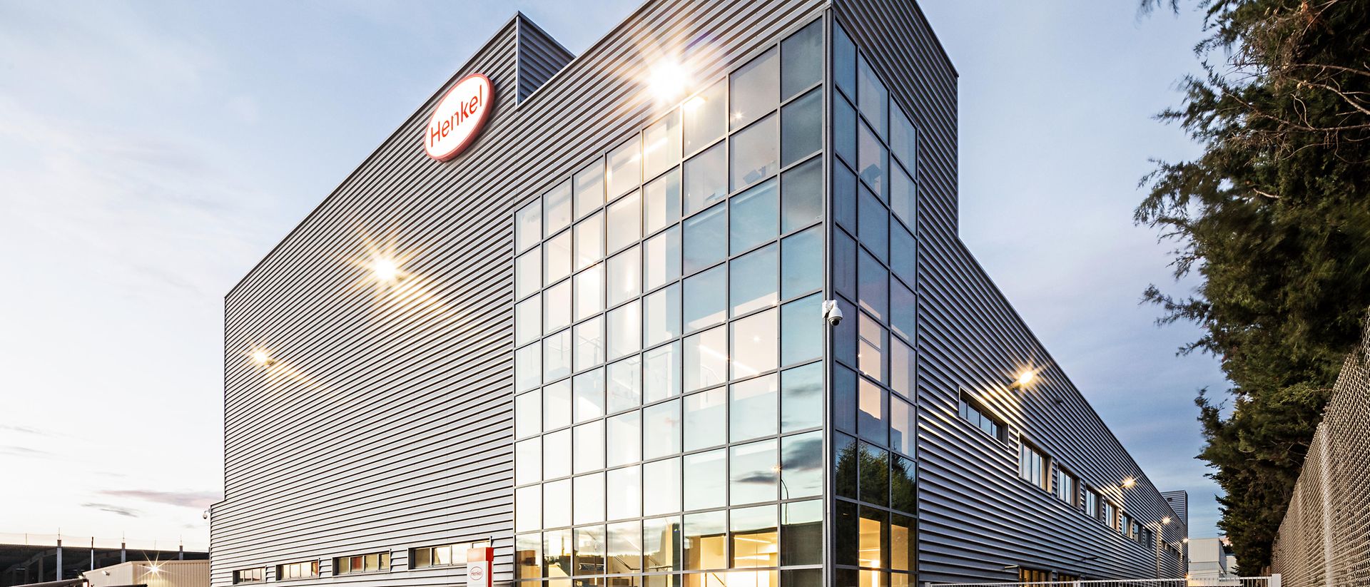 Lo stabilimento Henkel di Montornès del Vallès, eccellenza dell’Industria 4.0
