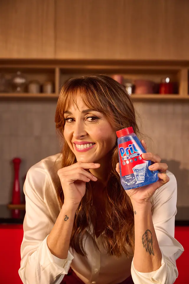 Benedetta Parodi con la campagna integrata Pril Additivi