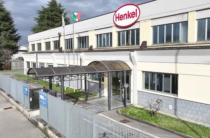 Henkel Zingonia 60 anni facciata