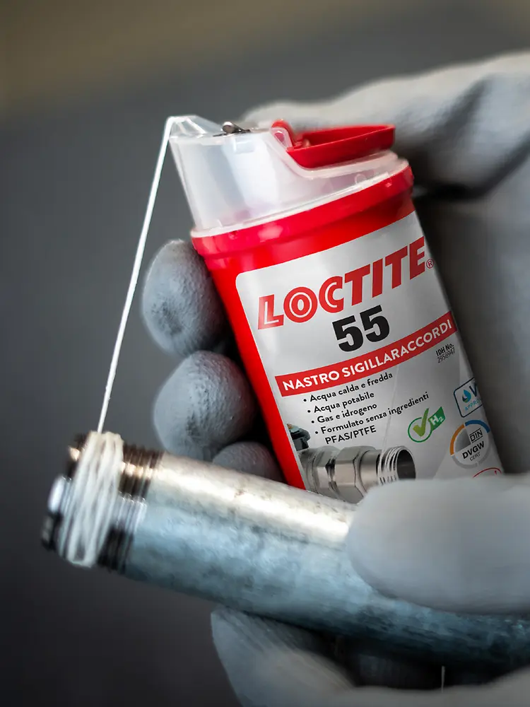 LOCTITE 55 per sigillatura impianti termoidraulici